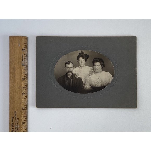 c1900 Cabinet Card Photo Two Women Man Large Bushy Mustache Oval Portrait - Picture 5 of 5